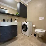 Antralux Apartamento *
